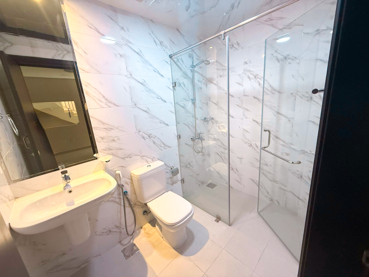 property 485 image 6