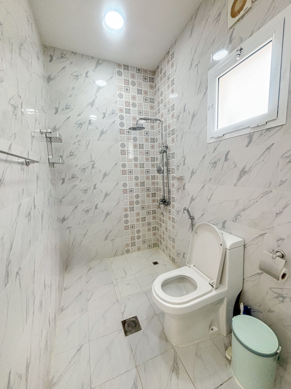 property 509 image 7