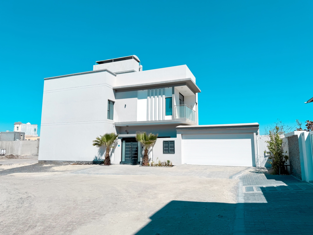 property 639 image 0