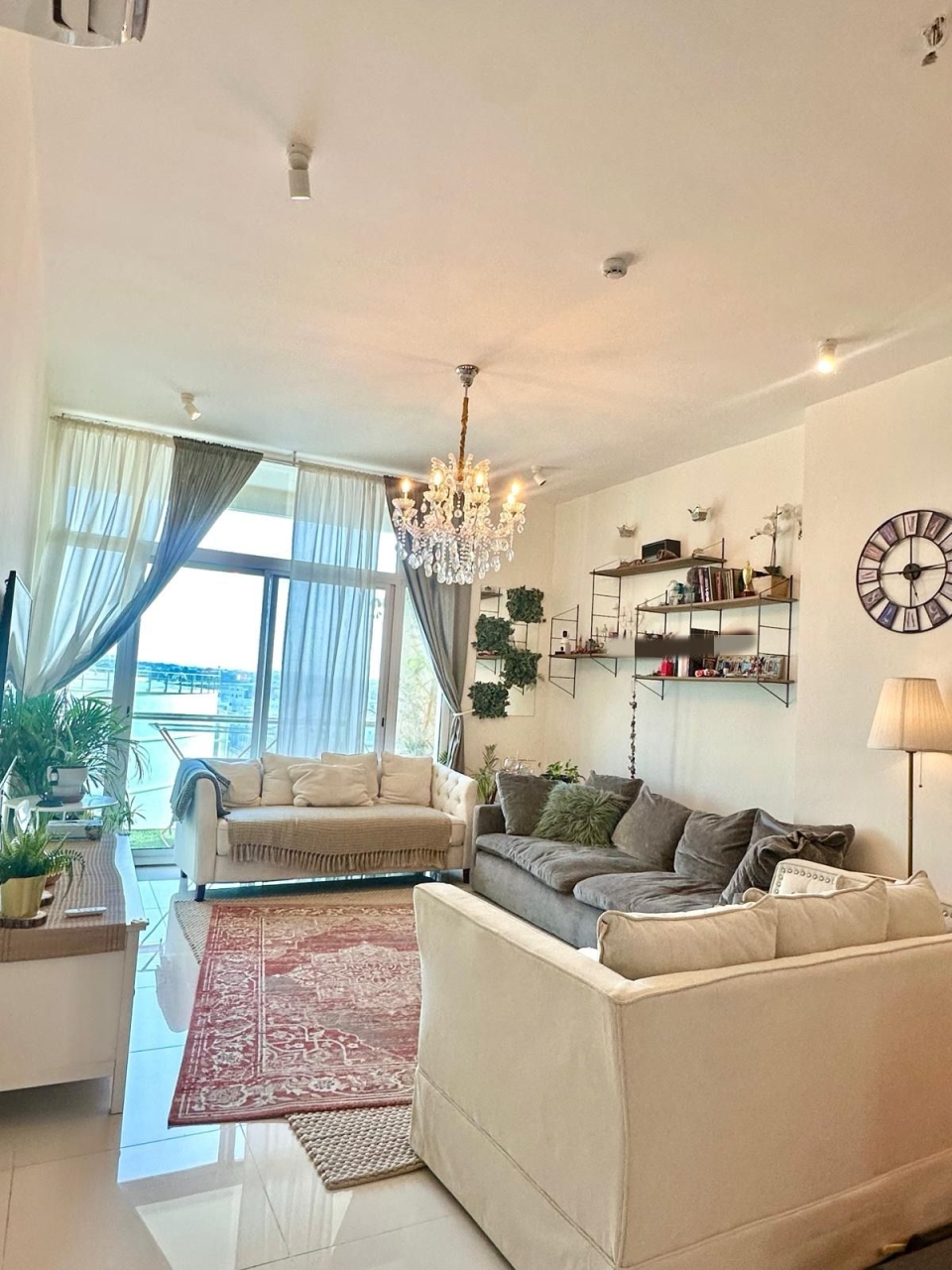 property 718 image 1