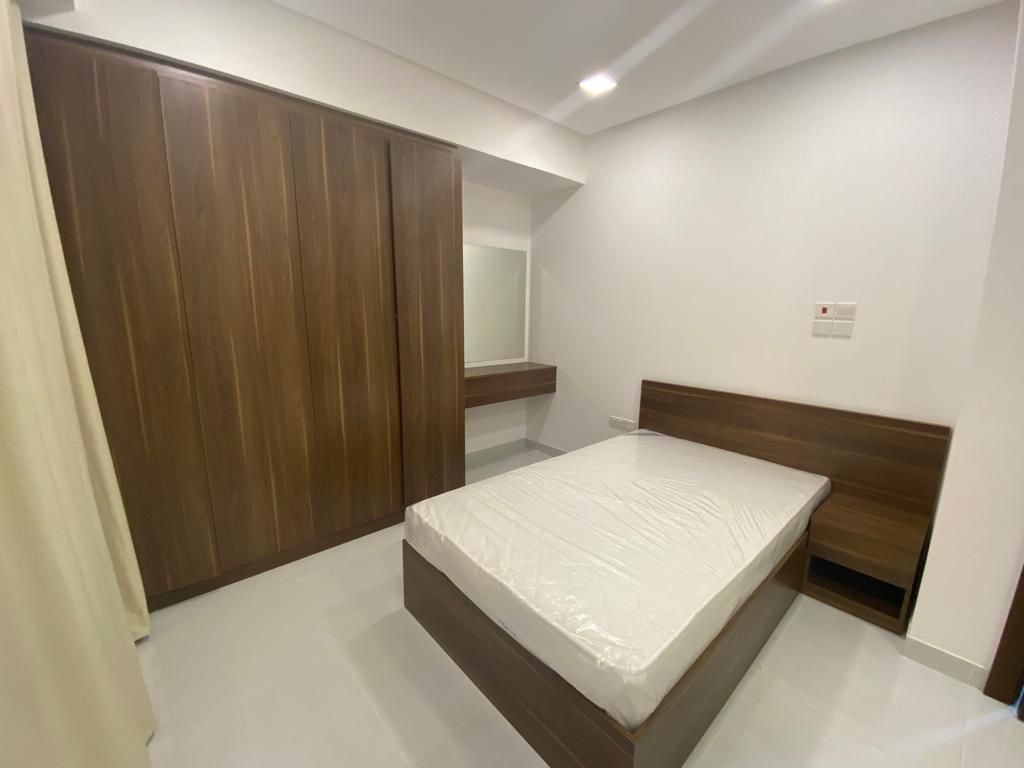 property 742 image 3