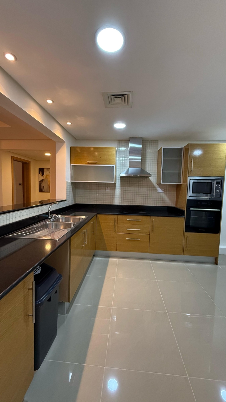 property 756 image 1
