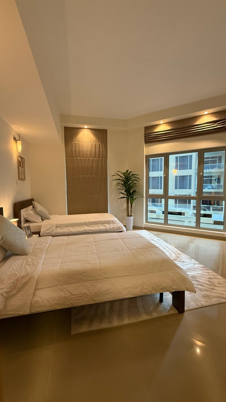property 756 image 4