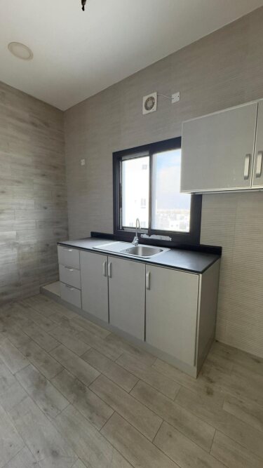 property 779 image 2