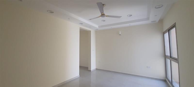property 795 image 7