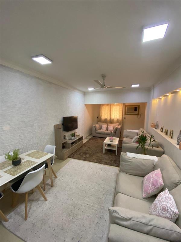 property 806 image 1