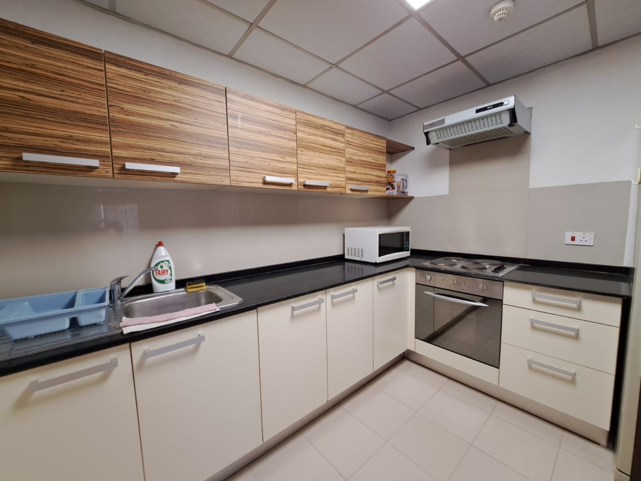 property 824 image 2