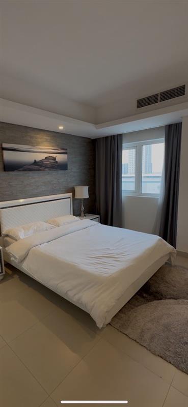 property 833 image 4