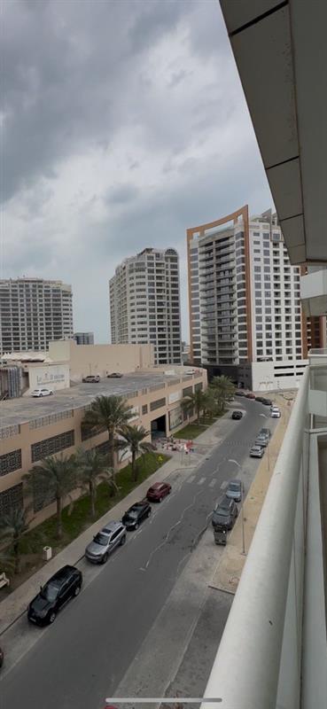 property 833 image 7