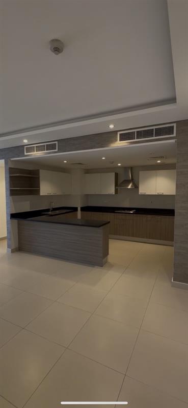 property 833 image 3