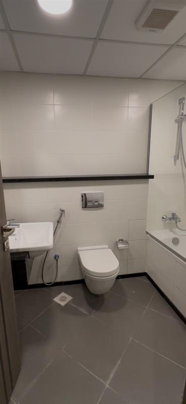 property 833 image 5