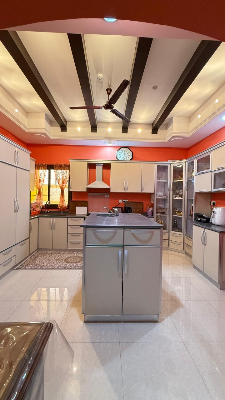 property 843 image 10