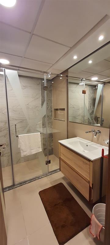 property 845 image 3