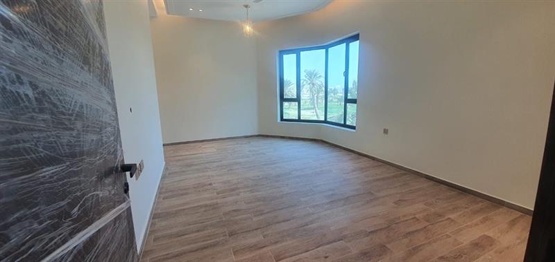 property 847 image 7