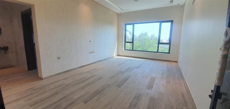 property 847 image 8