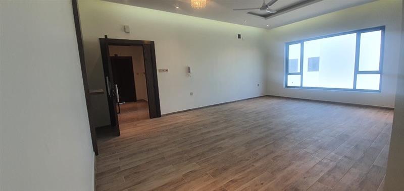 property 847 image 2