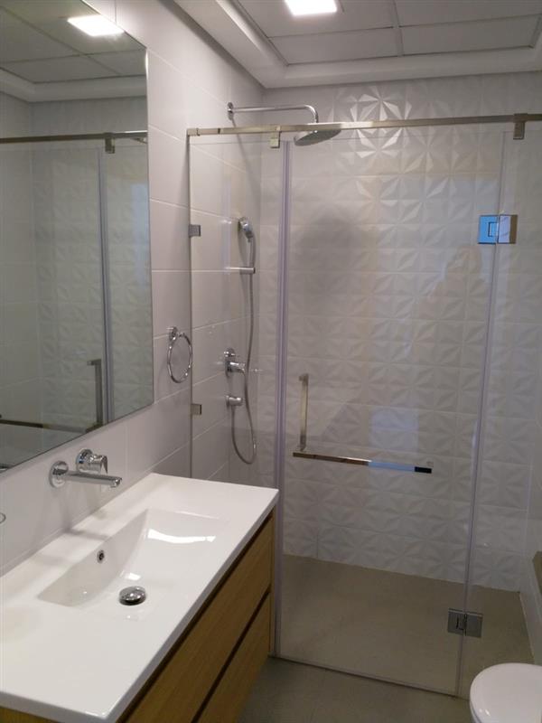 property 895 image 8