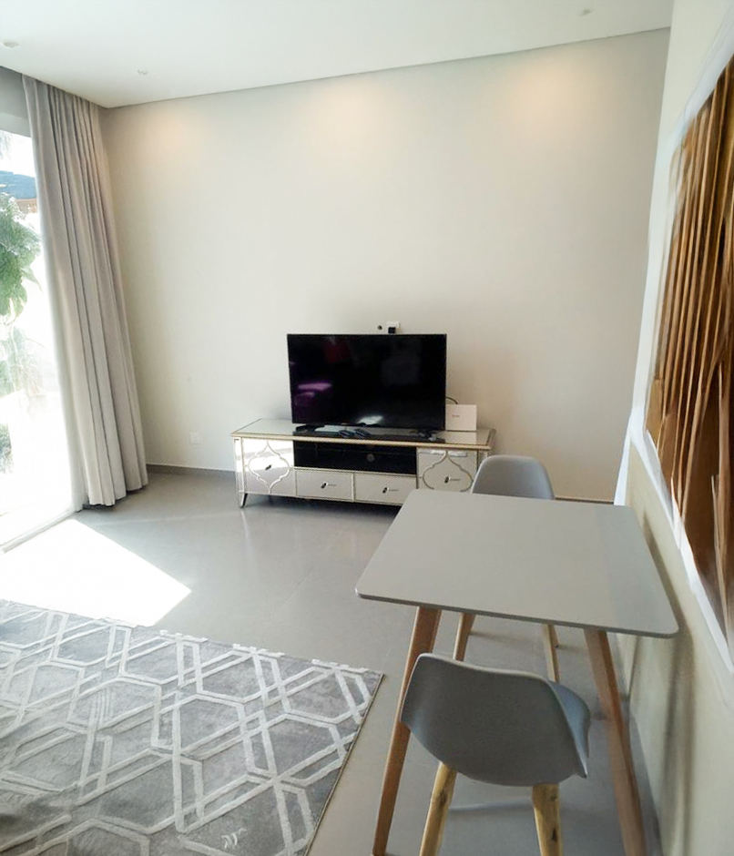 property 895 image 1