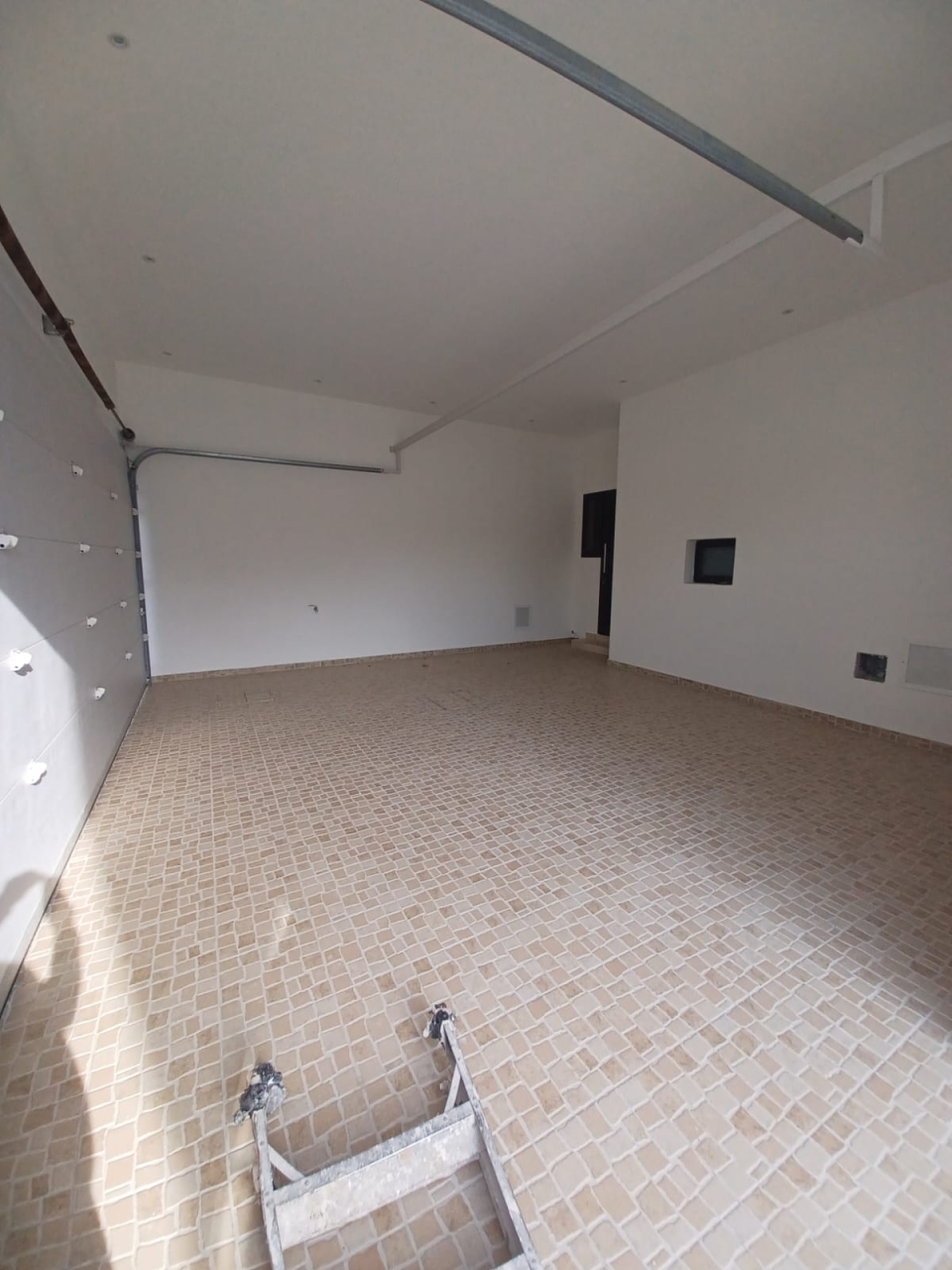 property 954 image 14