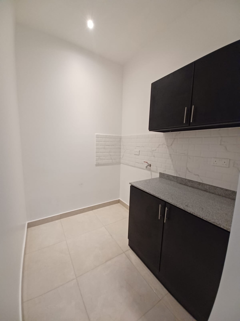 property 954 image 12