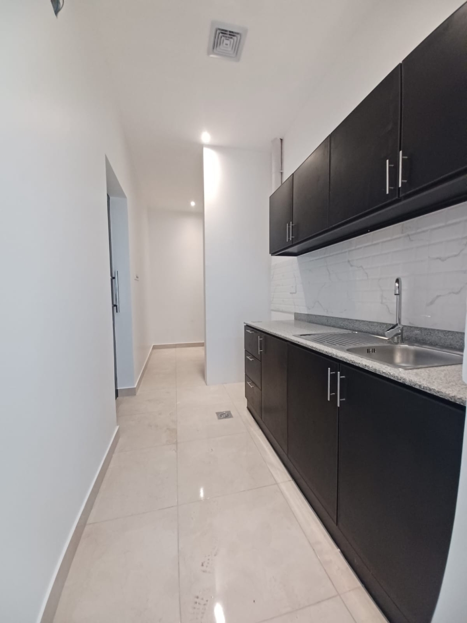 property 954 image 3